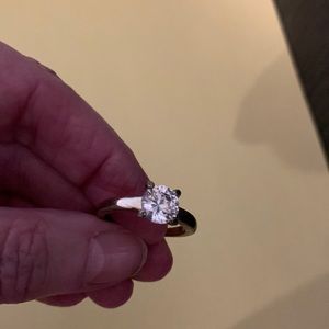 Beautiful ring costume jewelry size 9*